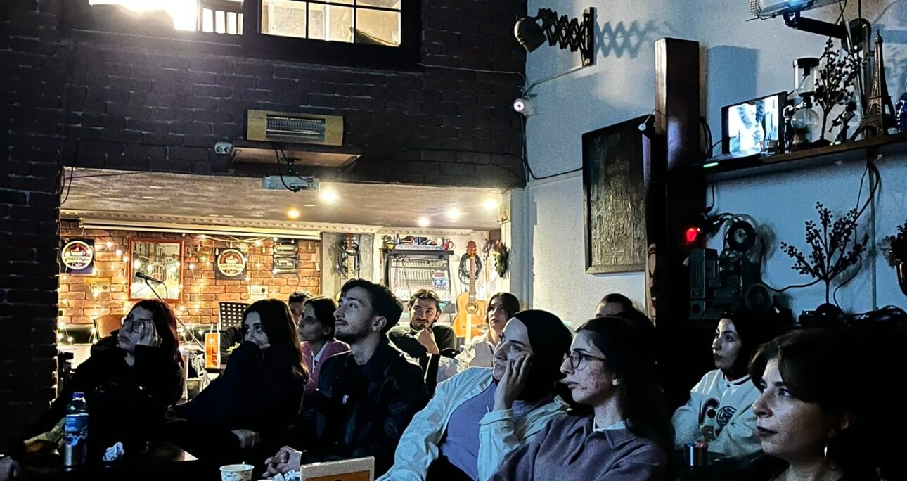 Dokuzuncu Hariciye Koğuşu #İzliYorum-1